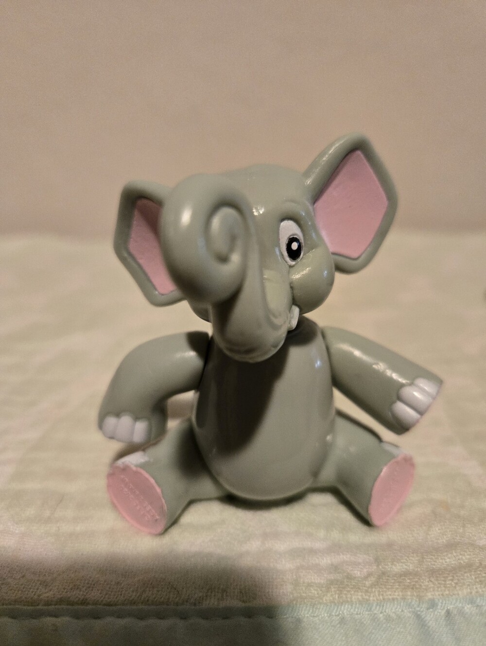 Vintage 2000 Tuki Baby Elephant Rainforest Cafe Poseable Limbs.
